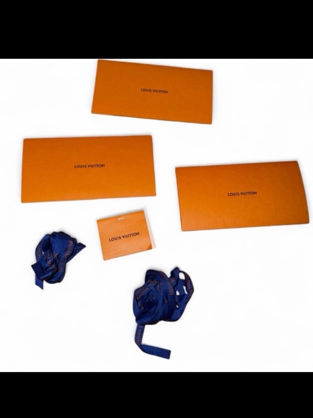 Louis Vuitton Envelopes & Ribbon